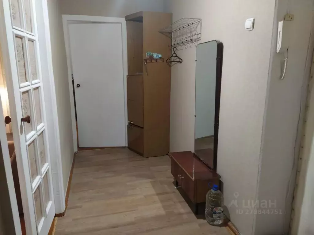 2-к кв. Татарстан, Казань ул. Вишневского, 10 (50.0 м) - Фото 1