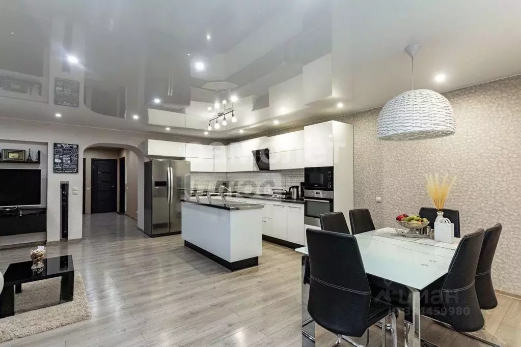 3-к кв. Алтайский край, Барнаул ул. Малахова, 44 (77.5 м) - Фото 1