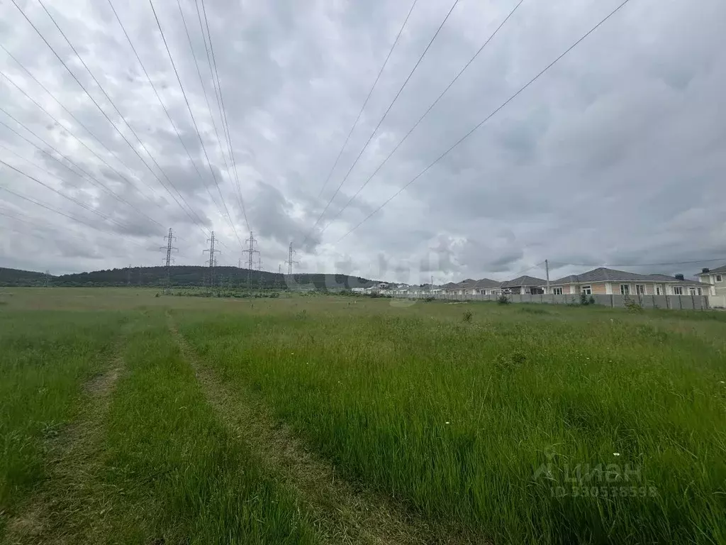 Участок в Крым, Симферопольский район, с. Трудовое  (3.74 сот.) - Фото 1