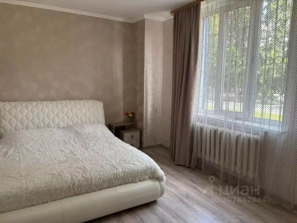 1-к кв. Тюменская область, Тюмень ул. Жуковского, 84к1 (36.0 м) - Фото 0