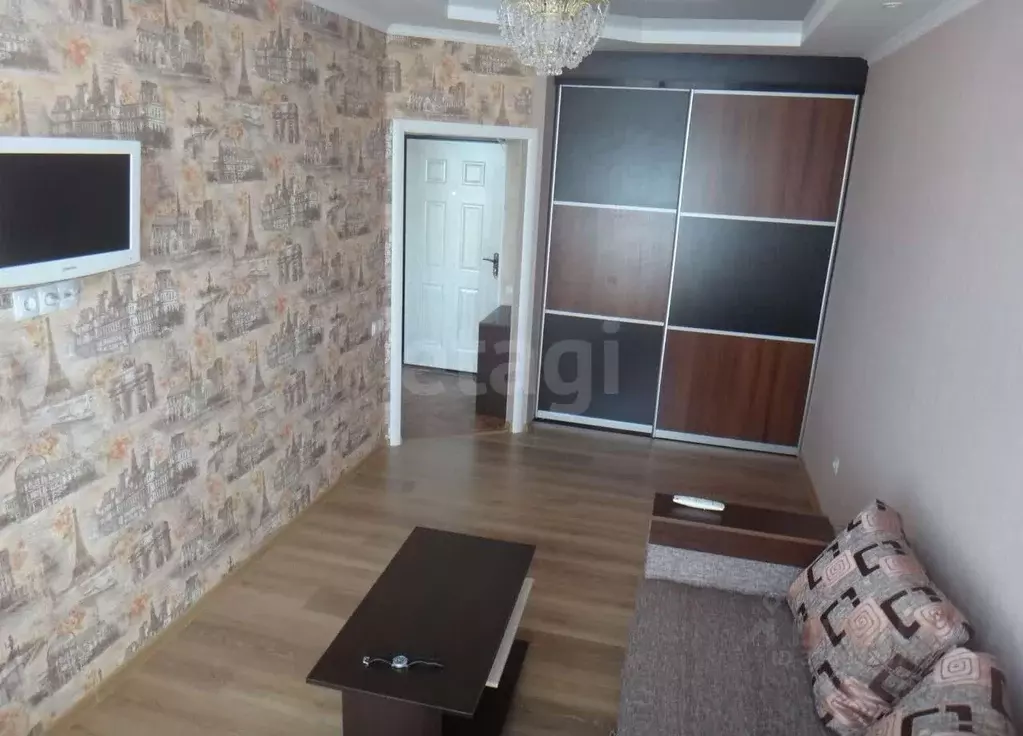 1-к кв. Крым, Симферополь ул. Батурина (30.0 м) - Фото 2