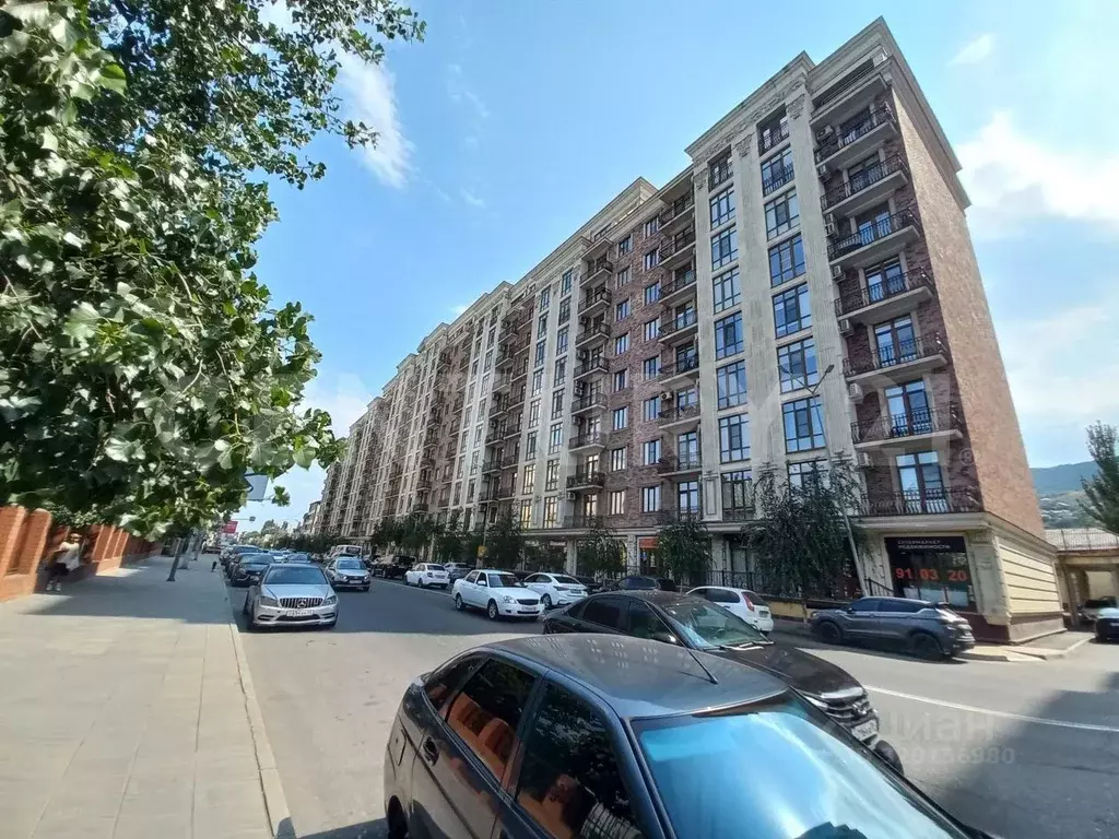 2-к кв. Дагестан, Махачкала ул. Азиза Алиева, 18 (68.1 м) - Фото 1