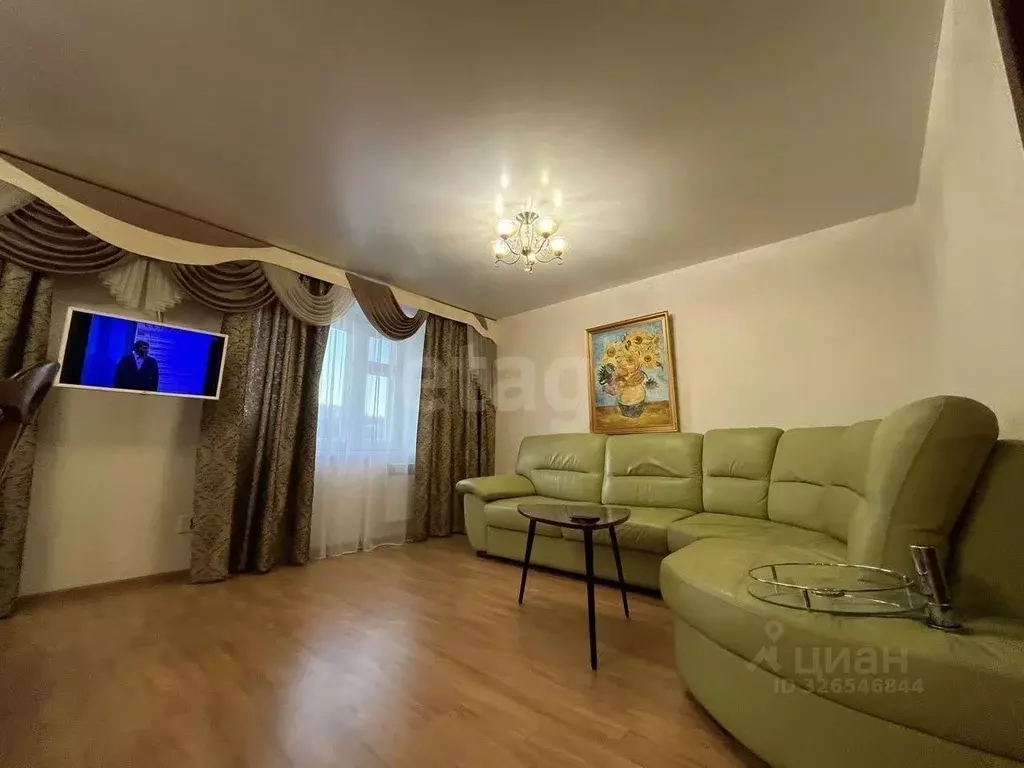 2-к кв. Кировская область, Киров ул. Сурикова, 52 (87.2 м) - Фото 2