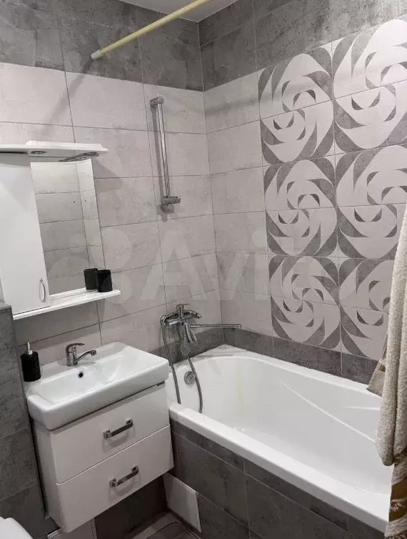 1-к. квартира, 40 м, 12/24 эт. - Фото 1