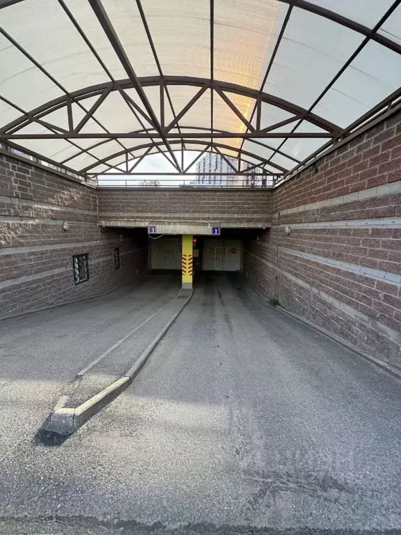 Гараж в Санкт-Петербург просп. Королева, 63к1 (13 м) - Фото 0