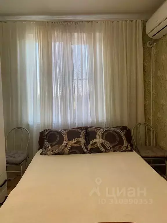 2-к кв. Ростовская область, Морозовск ул. Пламя Революции, 163с2 (52.0 ... - Фото 1