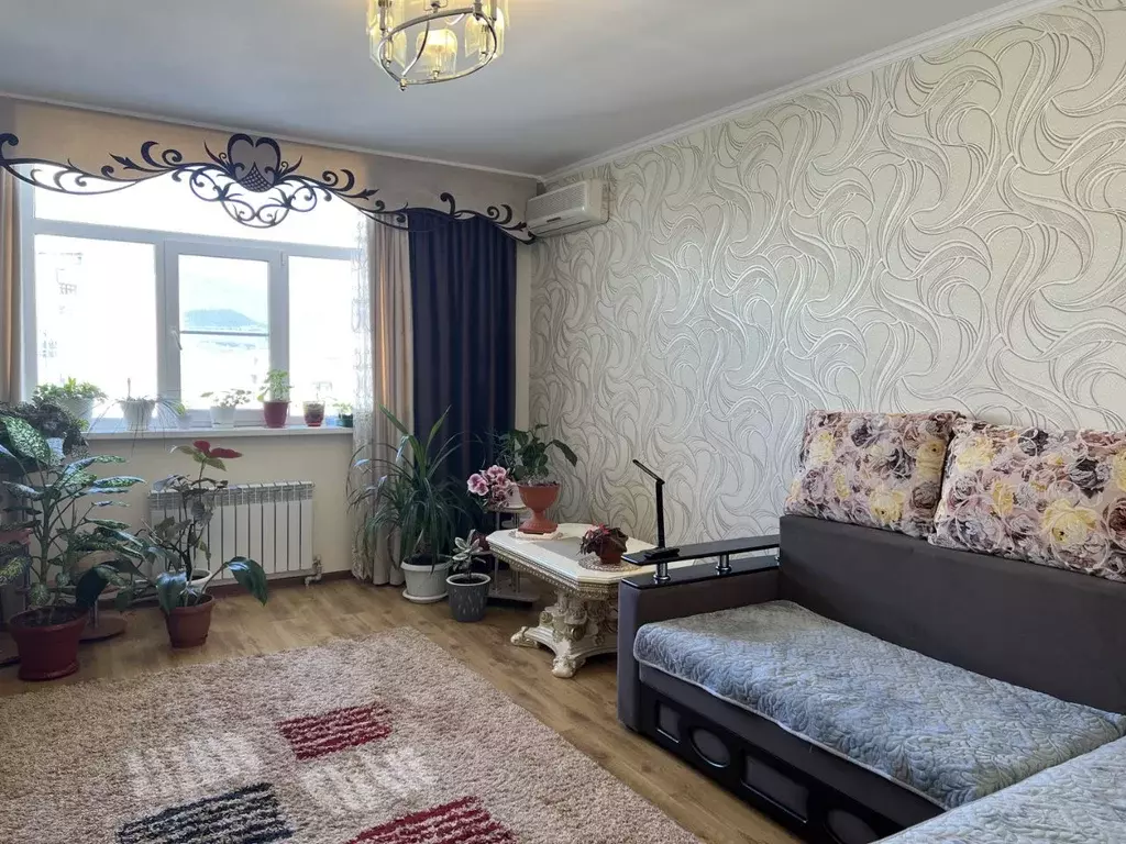 2-к кв. Краснодарский край, Геленджик ул. Грибоедова, 62 (80.0 м) - Фото 1