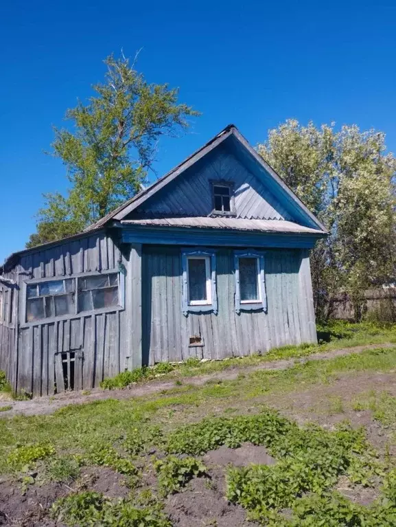 Дом в Башкортостан, Нуримановский район, Красногорский сельсовет, с. ... - Фото 2
