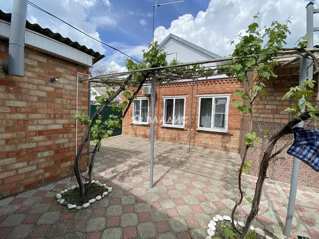 Дом в Краснодарский край, Ейск Бердянская ул. (75 м) - Фото 2