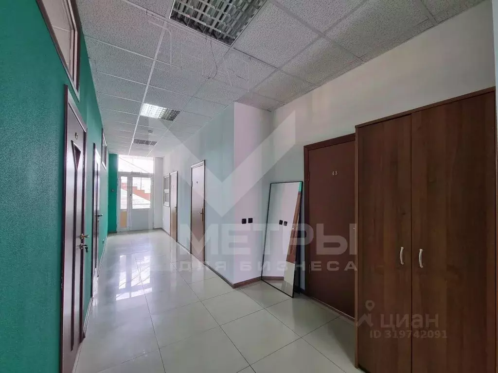 Офис в Краснодарский край, Краснодар ул. Шоссе Нефтяников, 37/3 (228 ... - Фото 2