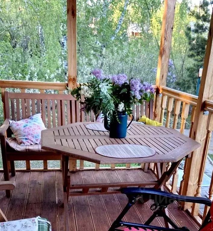 Дом в Алтайский край, Барнаул городской округ, пос. Плодопитомник ... - Фото 1