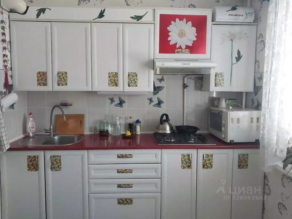 2-к кв. Крым, Керчь ул. Кирова, 107 (51.6 м) - Фото 2