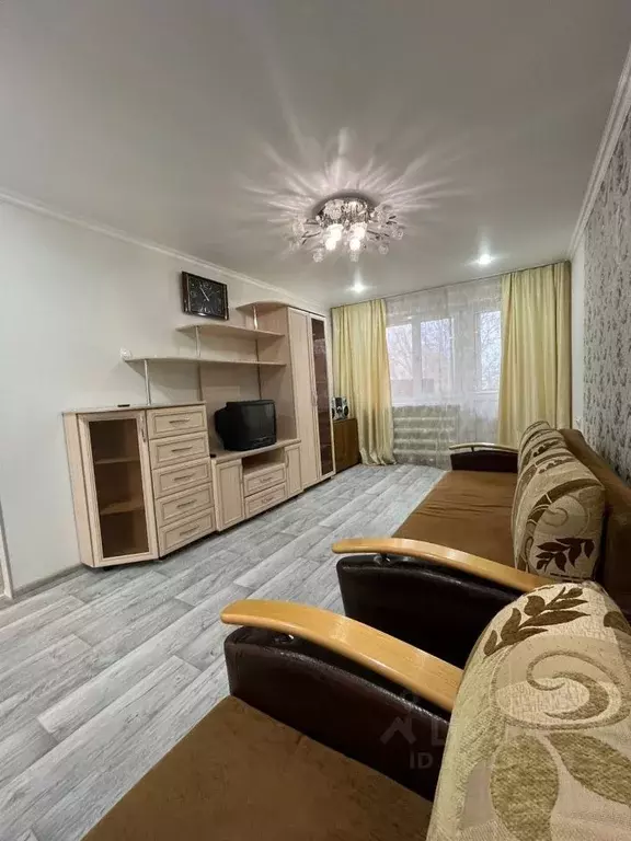 2-к кв. Татарстан, Альметьевск ул. Гафиатуллина, 13 (48.0 м) - Фото 0