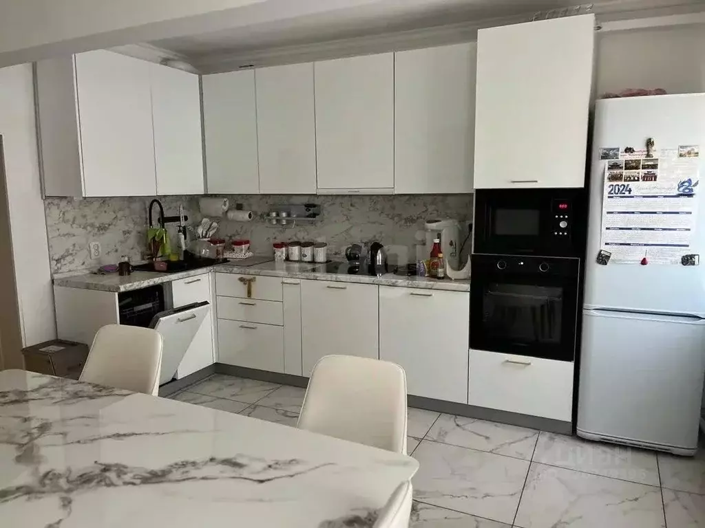 Дом в Бурятия, Тункинский район, пос. Аршан, Жилой район мкр 61 (200 ... - Фото 1