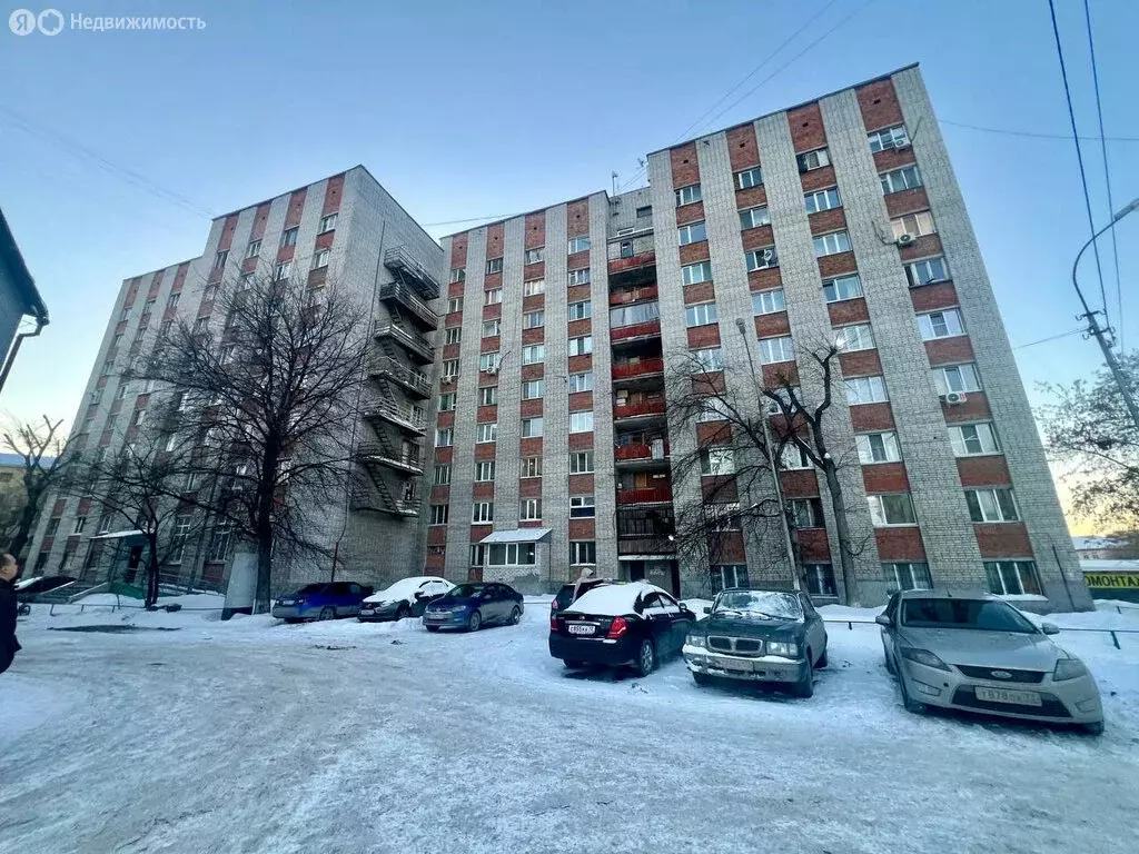 1к в 8-комнатной квартире (12.4 м) - Фото 1