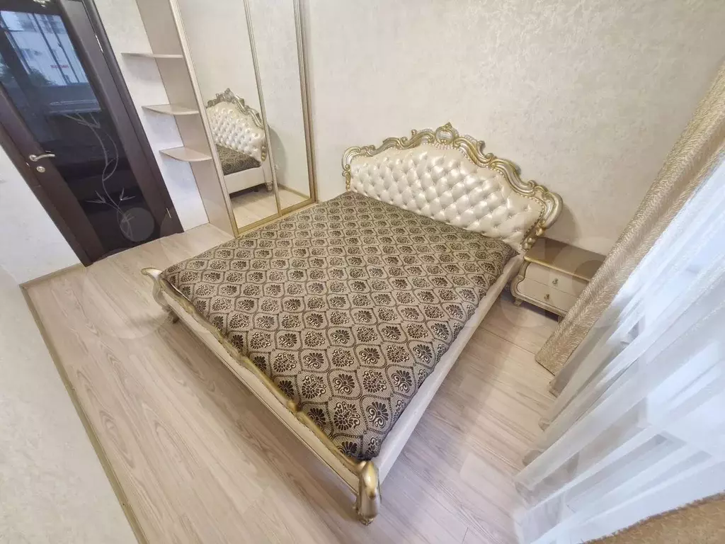 3-к. квартира, 79 м, 5/9 эт. - Фото 1