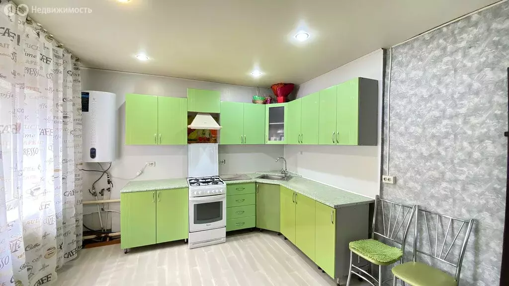 Дом в Бессоновка, Центральная улица (50 м) - Фото 1