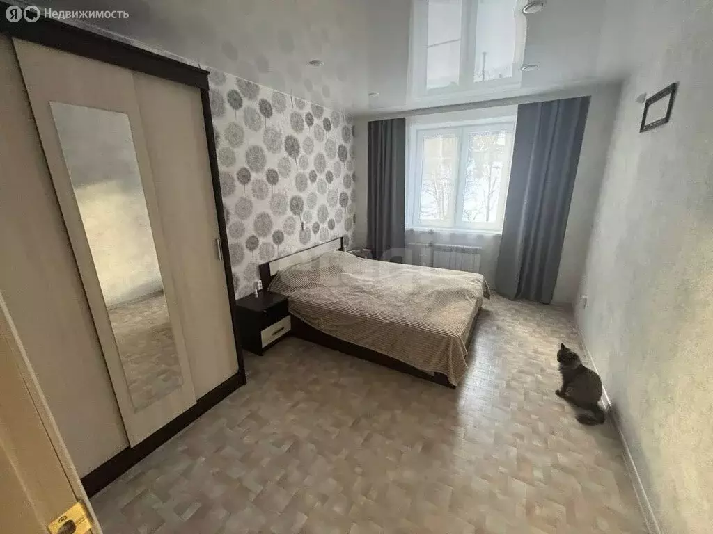 3-комнатная квартира: Златоуст, Чугуновская улица, 10 (64.7 м) - Фото 2