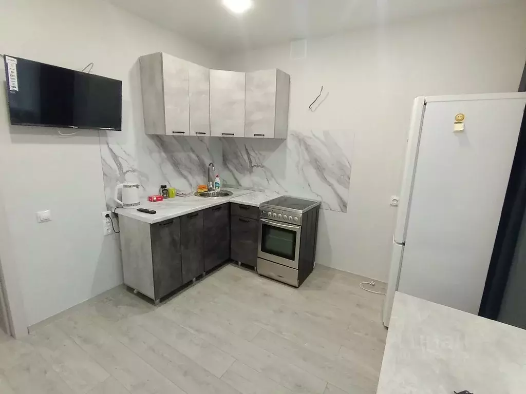 2-к кв. Хакасия, Абакан ул. Генерала Тихонова, 4 (72.0 м) - Фото 2