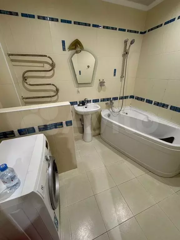 1-к. квартира, 40 м, 7/9 эт. - Фото 1