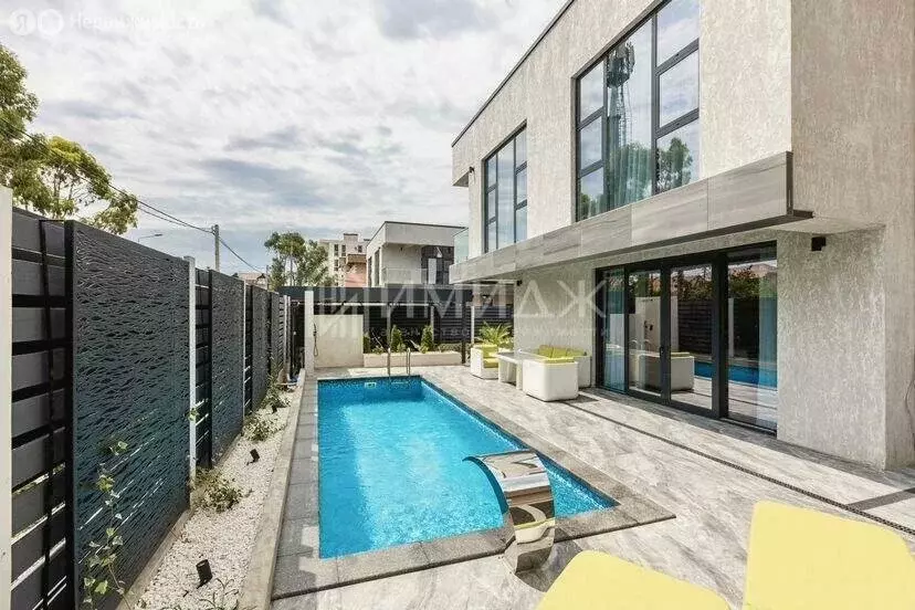 Дом в Сириус, Тростниковая улица, 39/1 (150 м) - Фото 1