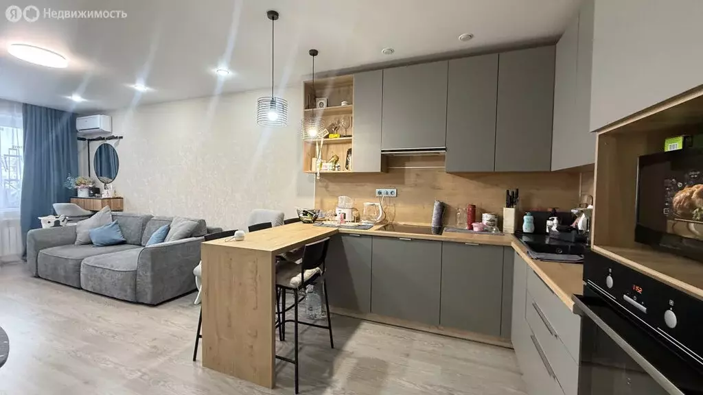 2-комнатная квартира: село Зубово, Осенняя улица, 2 (52 м) - Фото 1