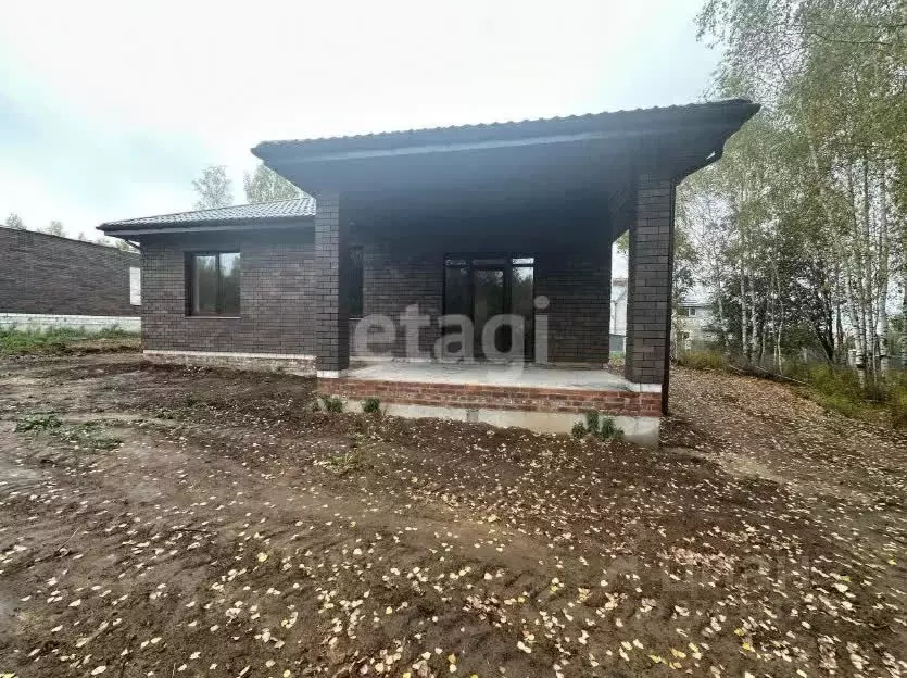 Дом в Калужская область, Калуга городской округ, д. Животинки ул. ... - Фото 1