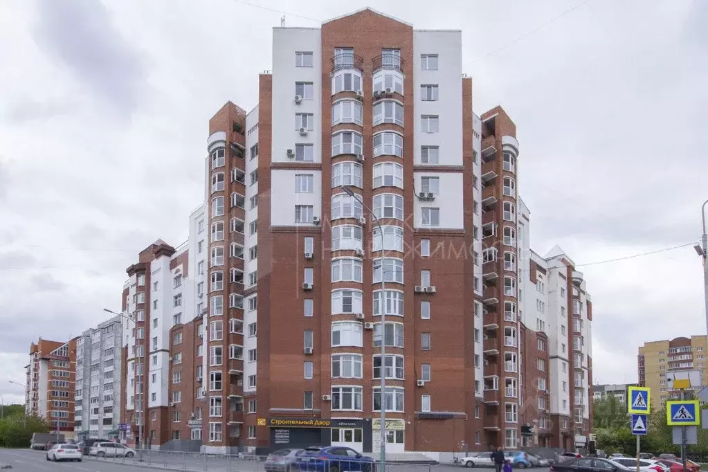 1-к кв. Тюменская область, Тюмень ул. Николая Федорова, 12к4 (41.9 м) - Фото 0