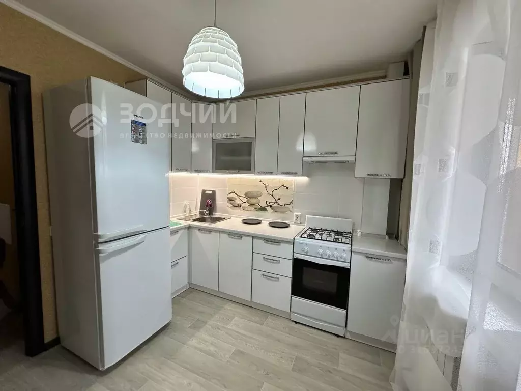 2-к кв. Чувашия, Чебоксары ул. П.В. Дементьева, 15к1 (62.0 м) - Фото 0