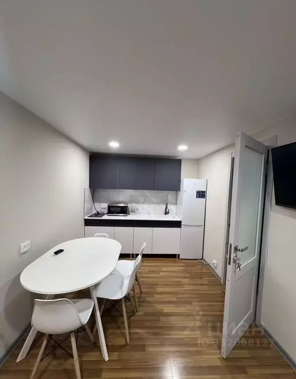 2-к кв. Крым, Симферополь ул. Абдуллы Дагджи, 24 (30.0 м) - Фото 1