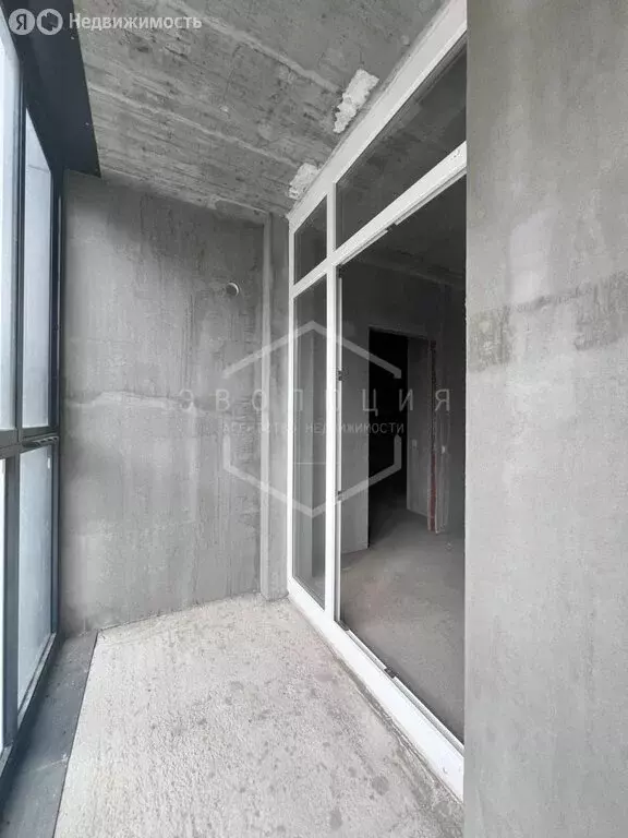 1-комнатная квартира: Калининград, Миргородская улица, 2 (44.4 м) - Фото 1