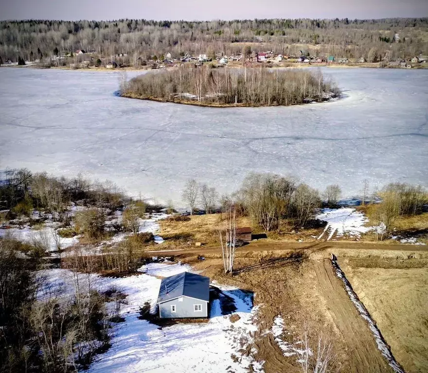 Дом в Ленинградская область, Лодейнопольский район, Алеховщинское ... - Фото 1