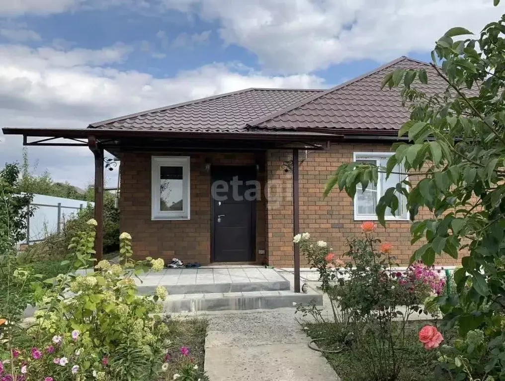 Дом в Белгородская область, Старый Оскол ул. Ильинская, 76 (115 м) - Фото 0
