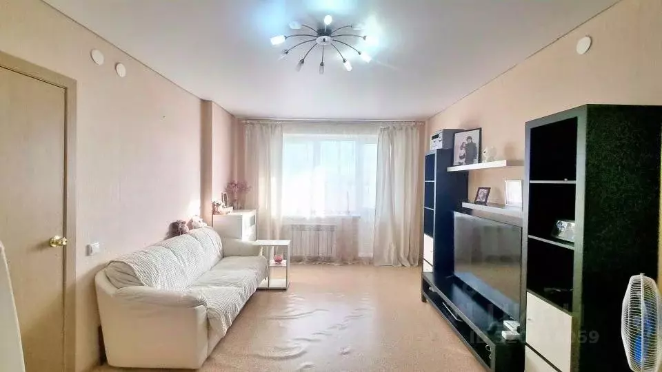 1-к кв. Татарстан, Зеленодольск ул. Сайдашева, 19А (42.0 м) - Фото 0