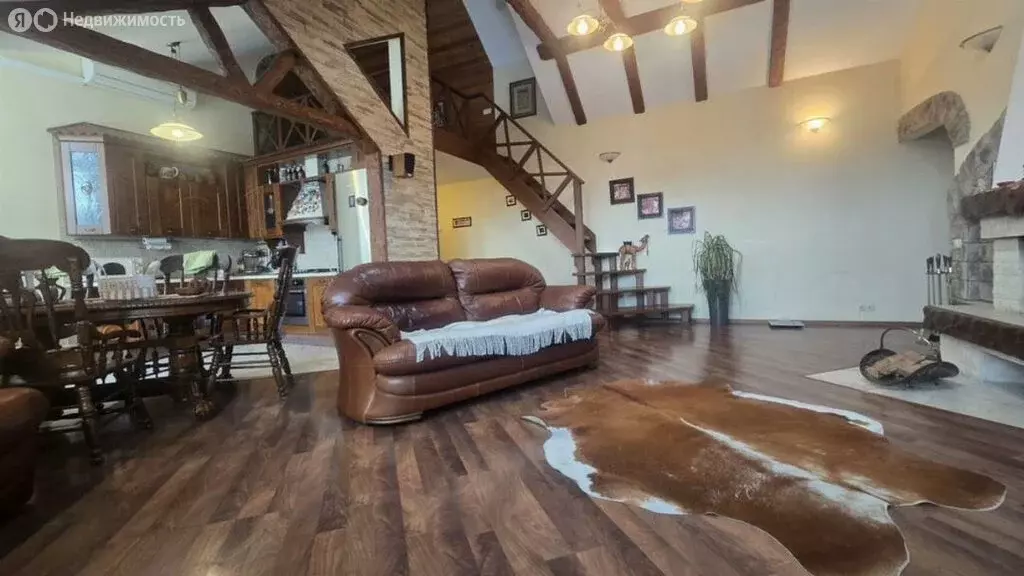 3-комнатная квартира: Смоленск, улица Герцена, 1А (122 м) - Фото 2