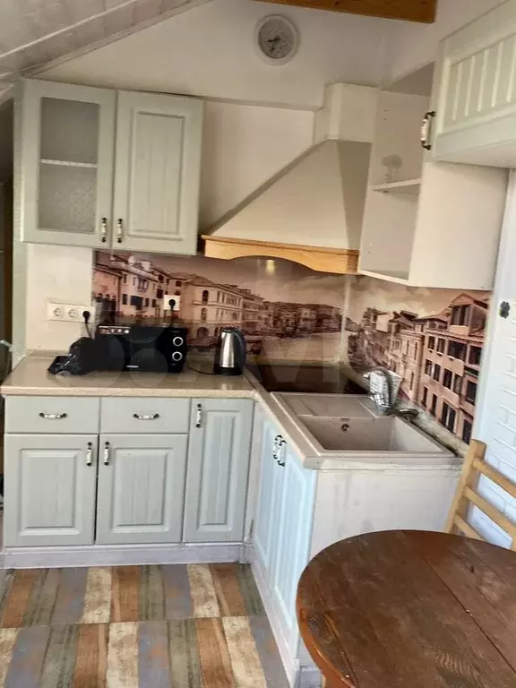 1-к. квартира, 38 м, 3/3 эт. - Фото 1