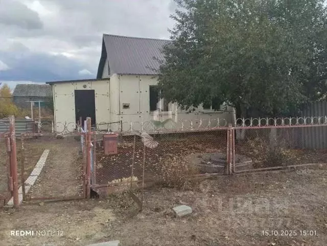 Дом в Саратовская область, Красный Октябрь рп ул. Озерная, 8 (67 м) - Фото 1