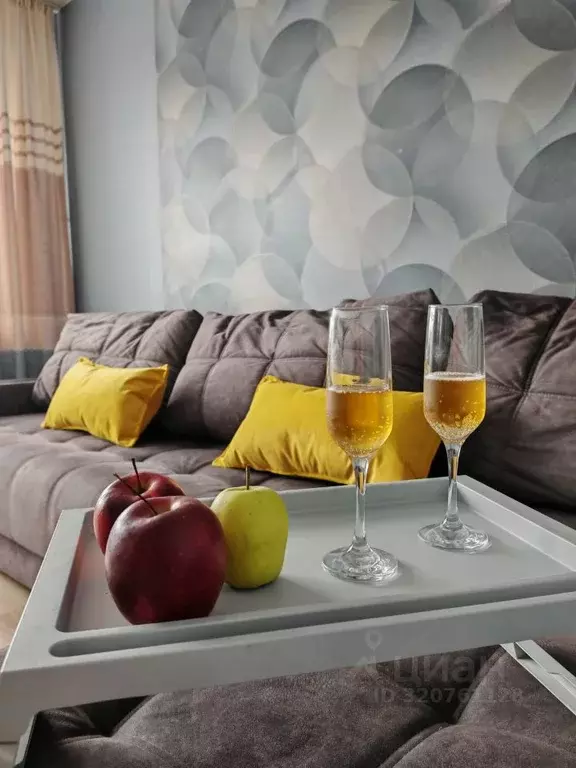2-к кв. Иркутская область, Иркутск бул. Рябикова, 101 (53.4 м) - Фото 0