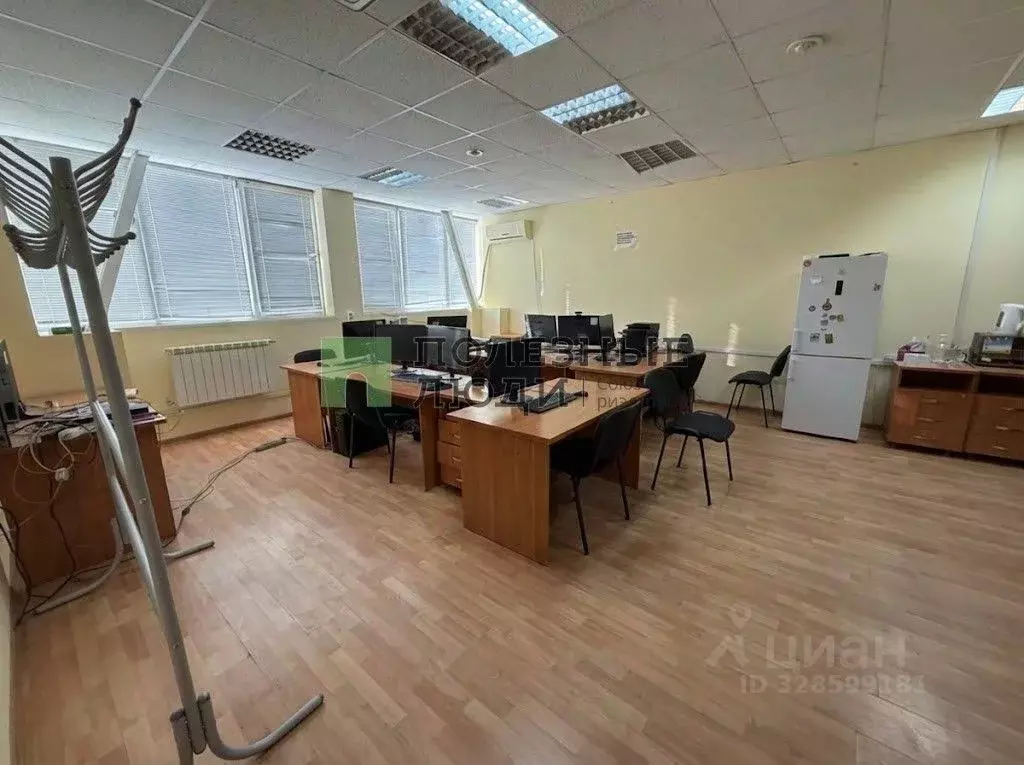 Помещение свободного назначения в Астраханская область, Астрахань ... - Фото 2