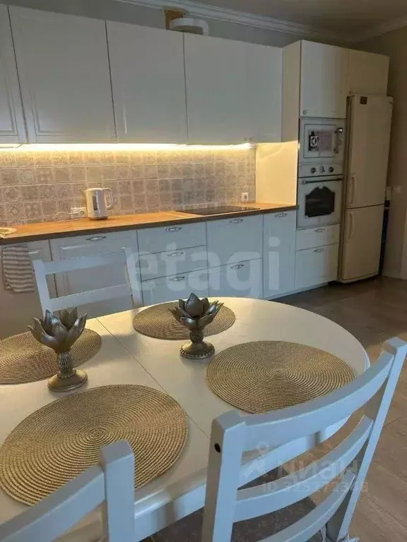 2-к кв. Башкортостан, Уфа Коммунистическая ул., 98/1 (49.2 м) - Фото 1