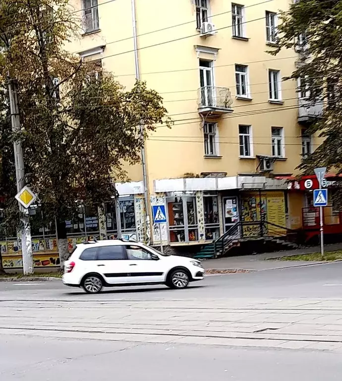 Торговая площадь в Нижегородская область, Нижний Новгород ул. ... - Фото 2