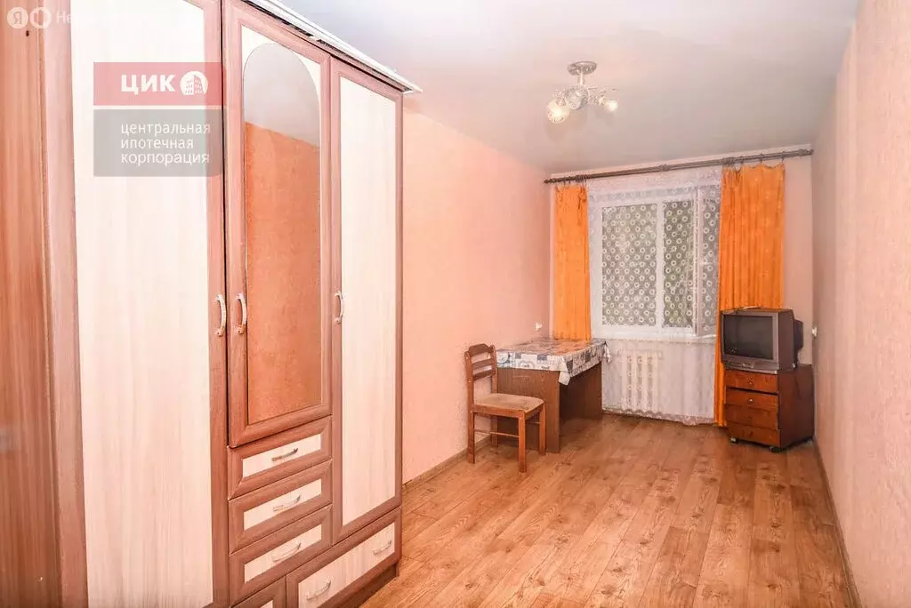 1к в 5-комнатной квартире (12.7 м) - Фото 1