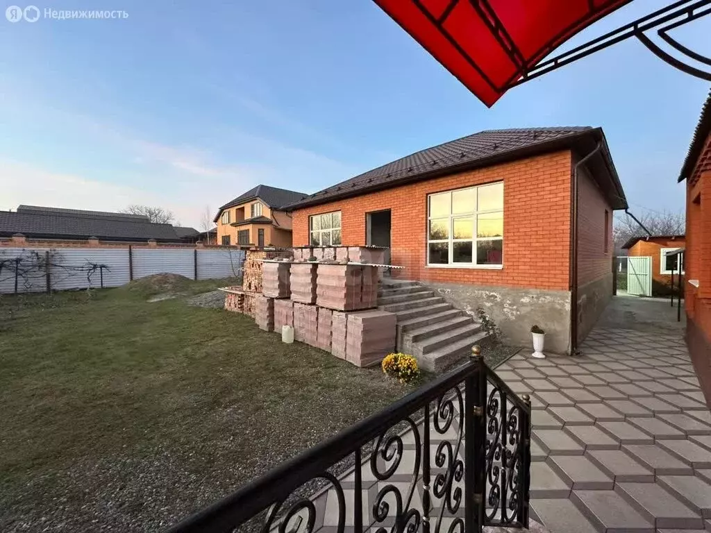 Дом в Плиево, улица Хамхоева (300 м) - Фото 2