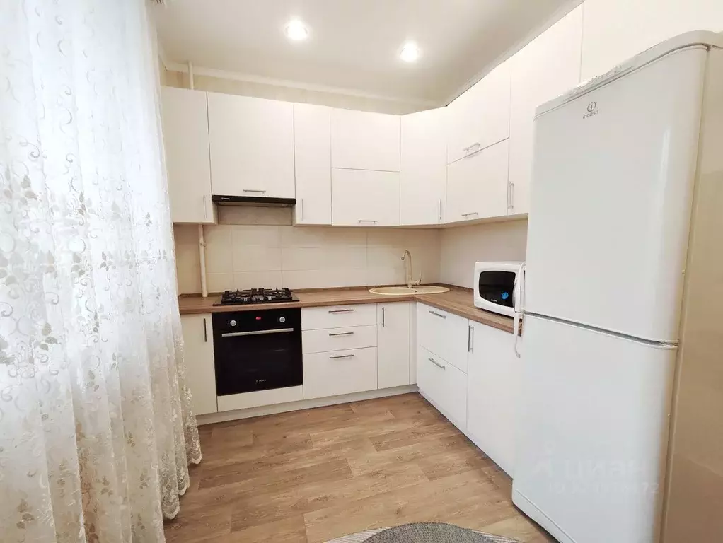 2-к кв. Татарстан, Казань Ленинградская ул., 22 (48.0 м) - Фото 1