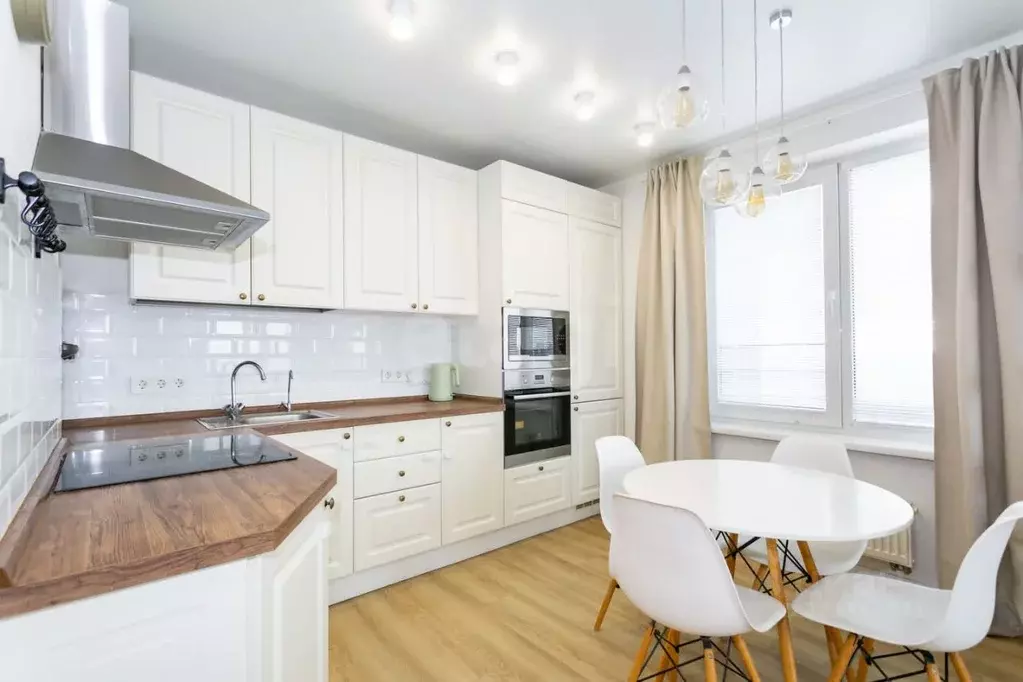 3-к кв. Новосибирская область, Новосибирск ул. Немировича-Данченко, ... - Фото 2