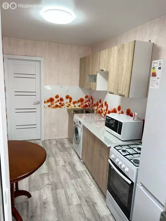 1-комнатная квартира: Новый Уренгой, район Северная Жилая Часть, ... - Фото 2