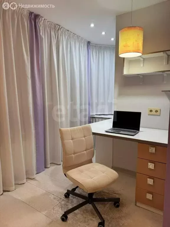 Квартира-студия: Пермь, Кронштадтская улица, 31 (60 м) - Фото 0