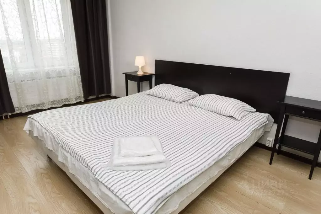 1-к кв. Свердловская область, Екатеринбург ул. Щорса, 105 (47.0 м) - Фото 1