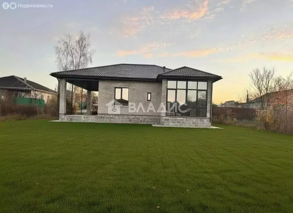 Дом в Короча, улица Карла Либкнехта (88.1 м) - Фото 1