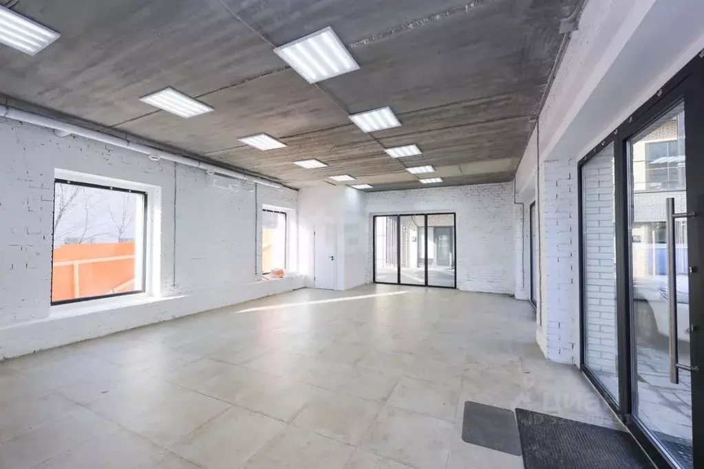 Помещение свободного назначения в Хабаровский край, Хабаровск ул. Льва ... - Фото 1